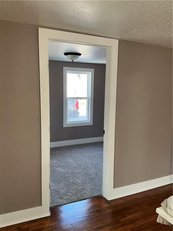 442 E Walnut Street — photo 39