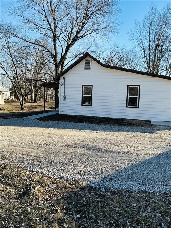 442 E Walnut Street — photo 49