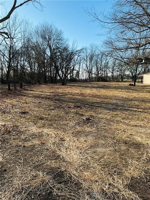 442 E Walnut Street — photo 54