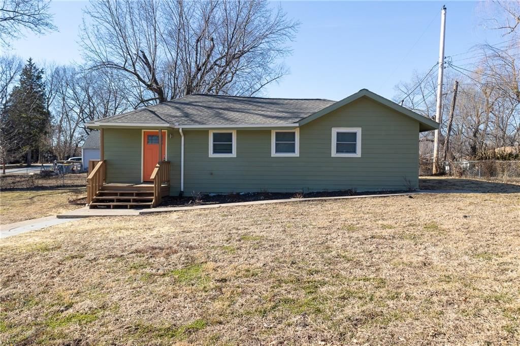4410 NE 46 Street, Kansas City, MO