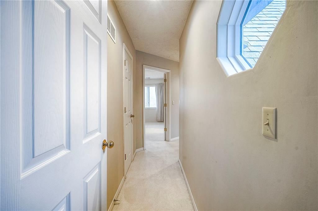 6810 W 132nd Terrace — photo 54