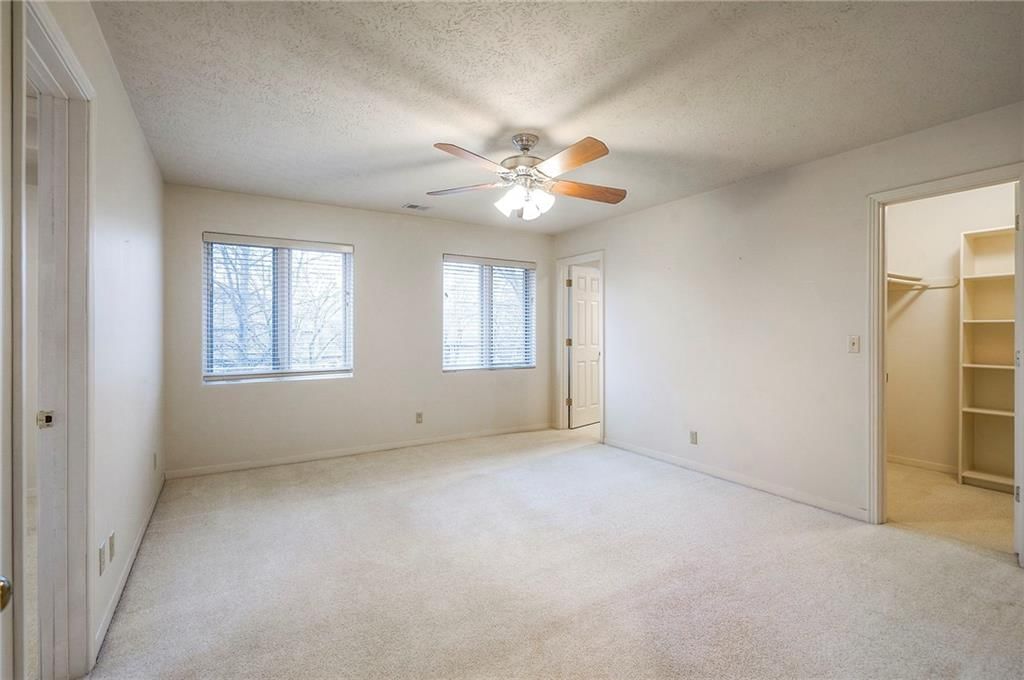6810 W 132nd Terrace — photo 62