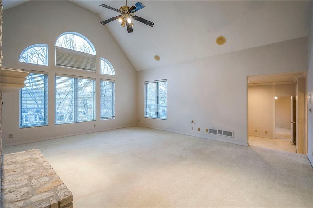 6810 W 132nd Terrace — photo 66