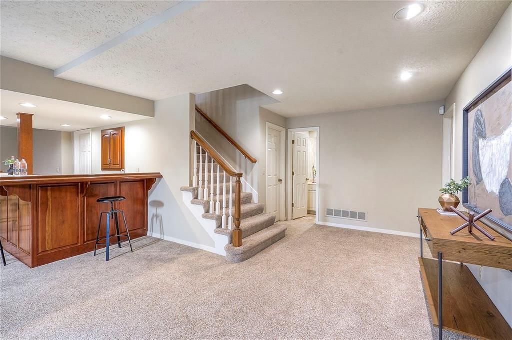 6810 W 132nd Terrace — photo 69