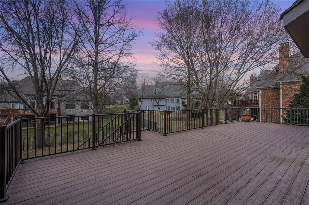 6810 W 132nd Terrace — photo 90