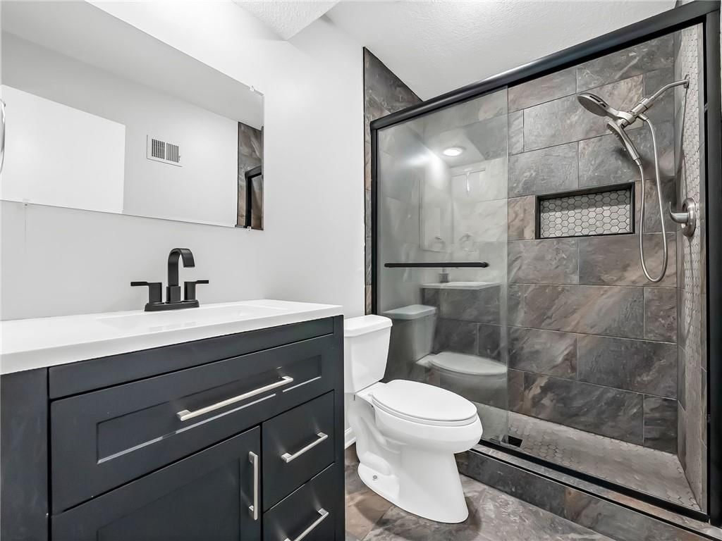 6524 Westgate Circle — photo 23
