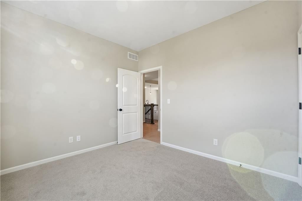 3320 N 109th Terrace — photo 6
