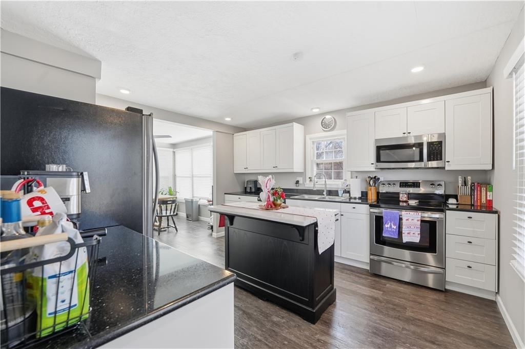4429 N Chestnut Avenue — photo 12