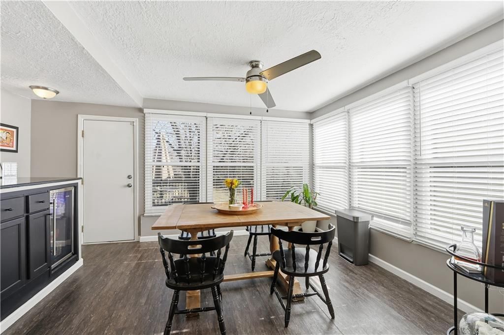 4429 N Chestnut Avenue — photo 17