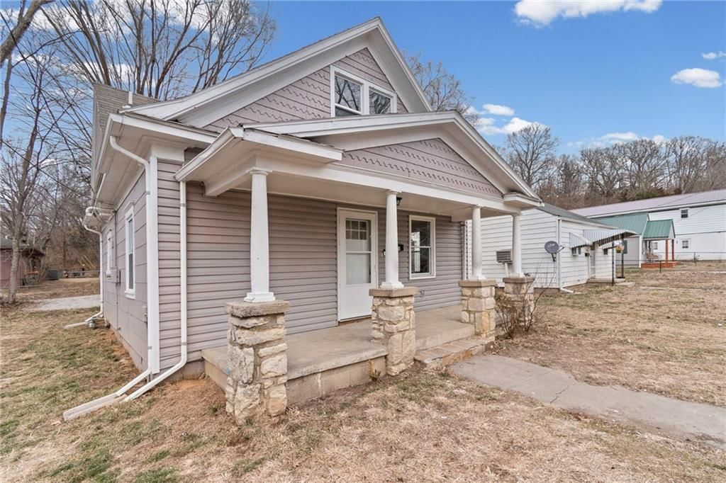 118 Vaughn Street — photo 2