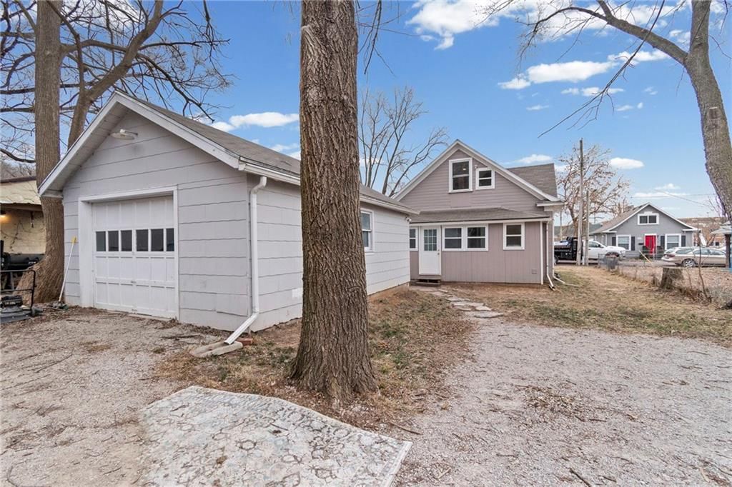118 Vaughn Street — photo 4