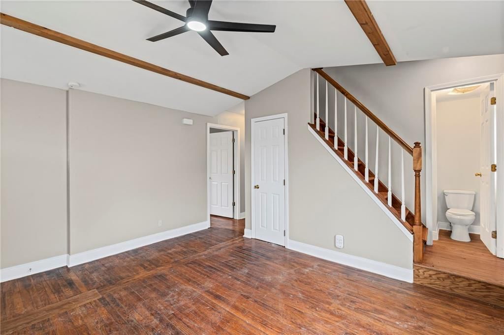 118 Vaughn Street — photo 7