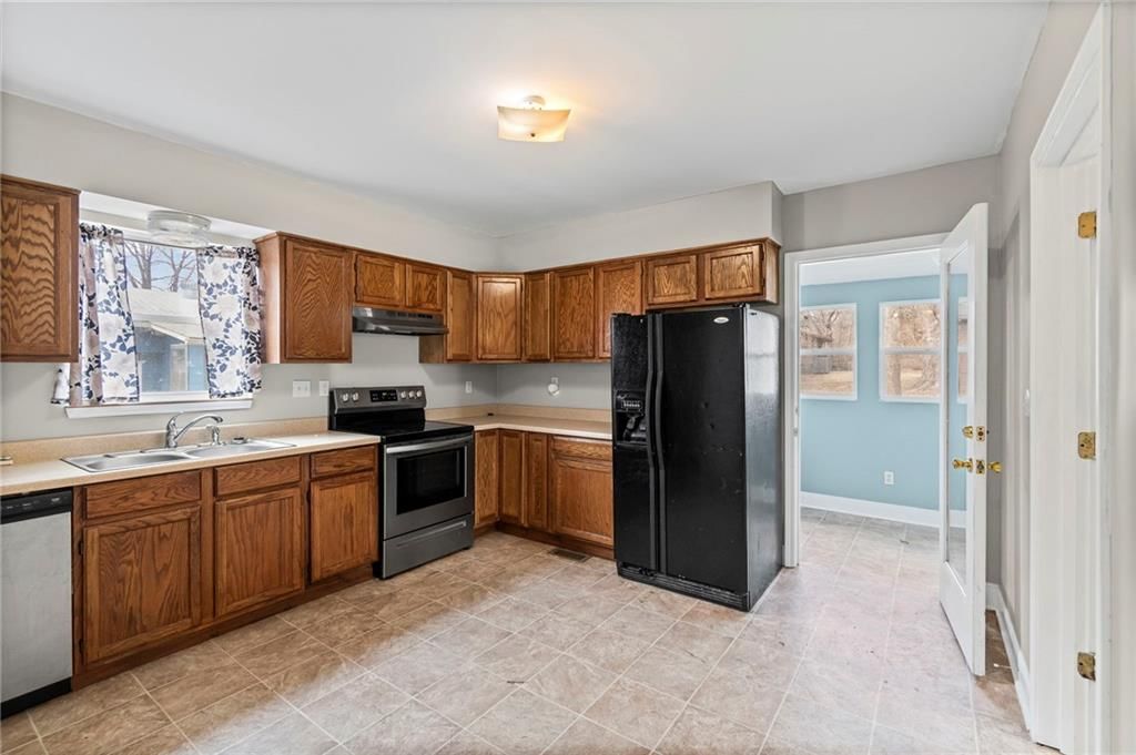 118 Vaughn Street — photo 8
