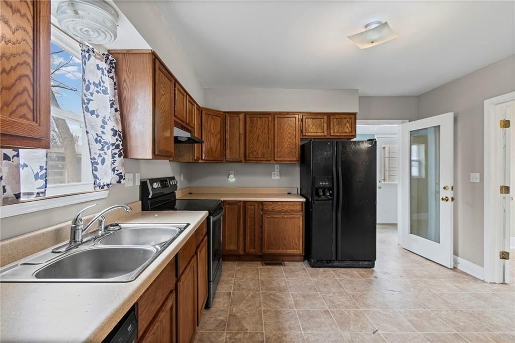 118 Vaughn Street — photo 10