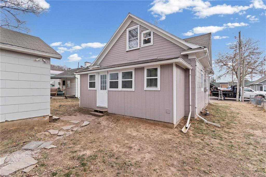 118 Vaughn Street — photo 23