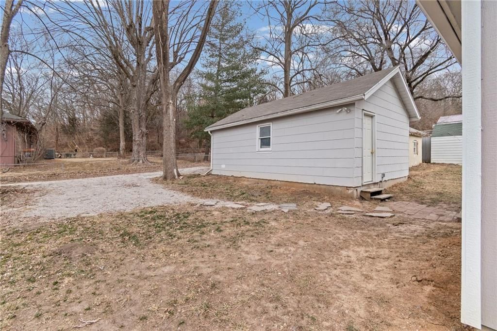 118 Vaughn Street — photo 24