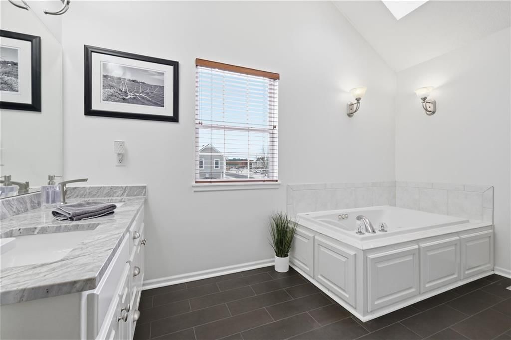 15603 Cedar Street — photo 13