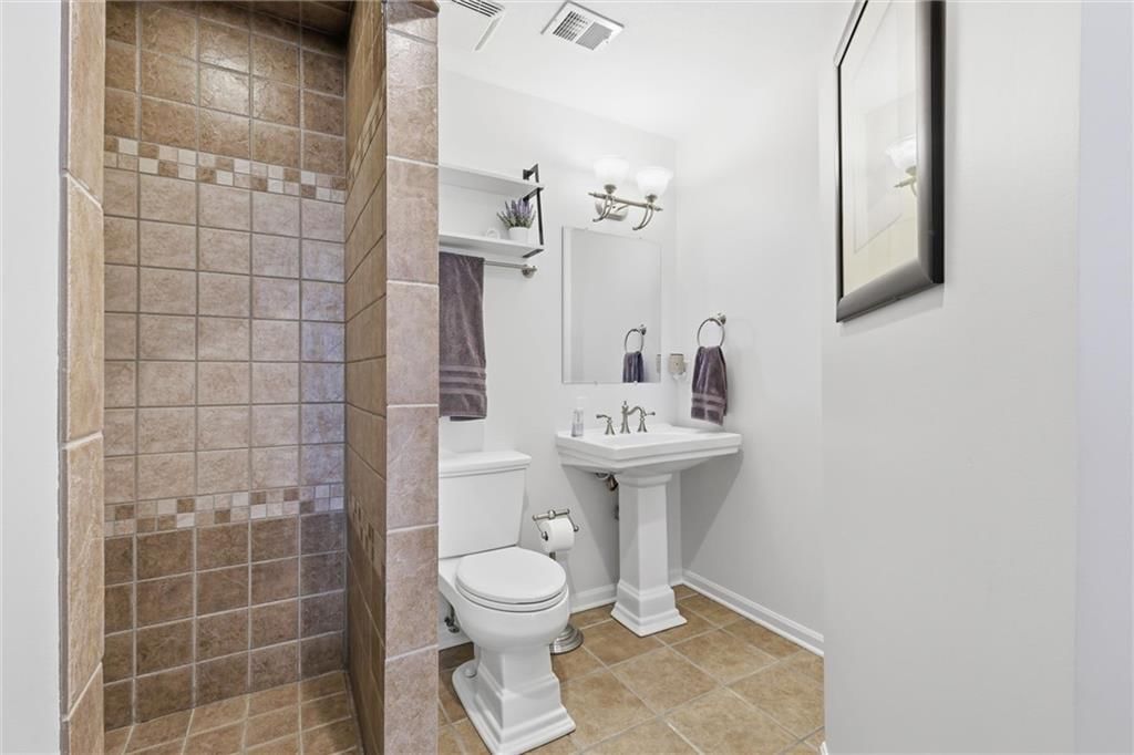15603 Cedar Street — photo 21