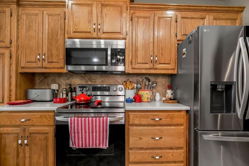 3224 S Cardinal Court — photo 14