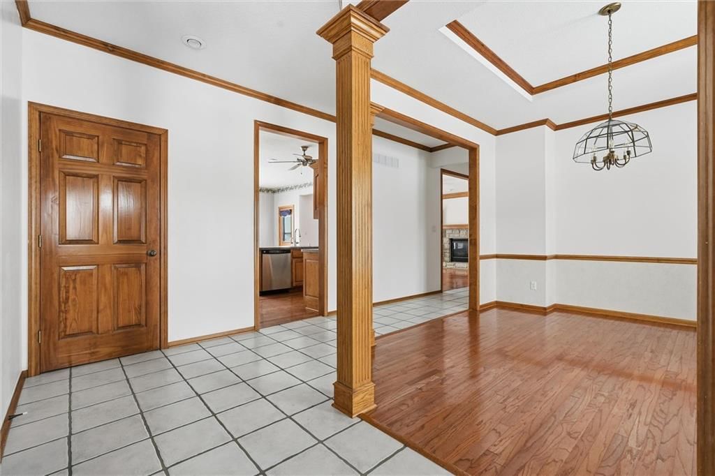 1704 Summit Hill Circle — photo 5