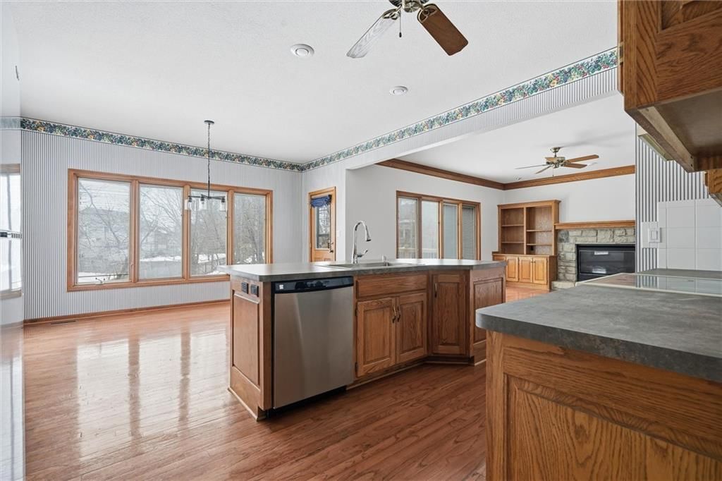 1704 Summit Hill Circle — photo 15