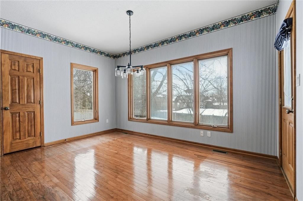 1704 Summit Hill Circle — photo 17
