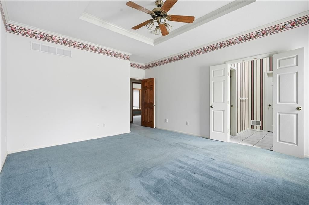 1704 Summit Hill Circle — photo 22