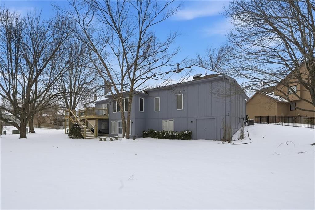 1704 Summit Hill Circle — photo 39