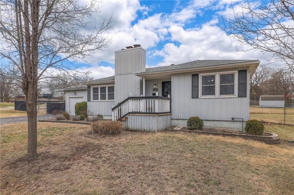 7401 Hardy Street — photo 3