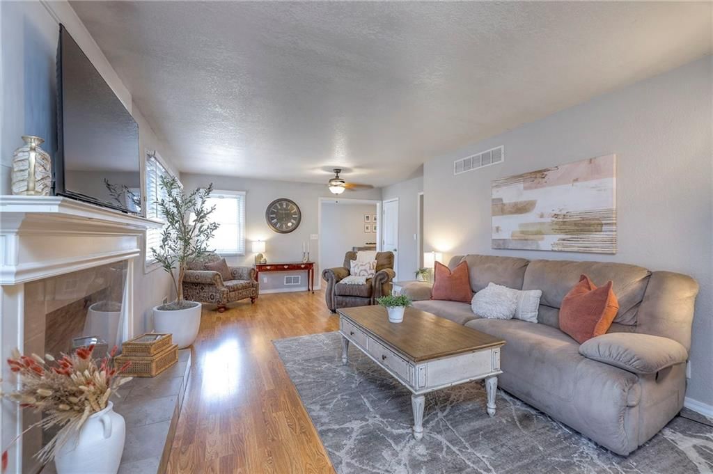 7401 Hardy Street — photo 13