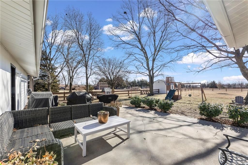 1505 Redbud Lane — photo 38