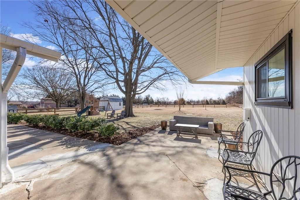1505 Redbud Lane — photo 39
