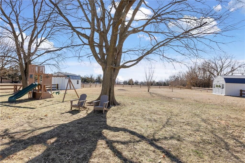 1505 Redbud Lane — photo 42