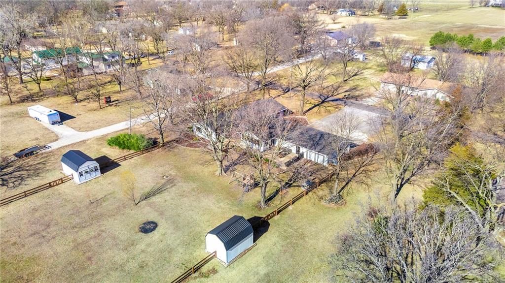 1505 Redbud Lane — photo 50