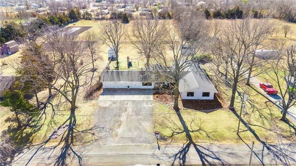 1505 Redbud Lane — photo 60