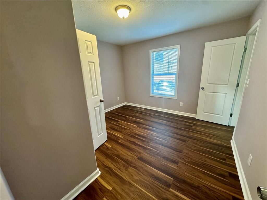 4711 E 43rd Street — photo 16