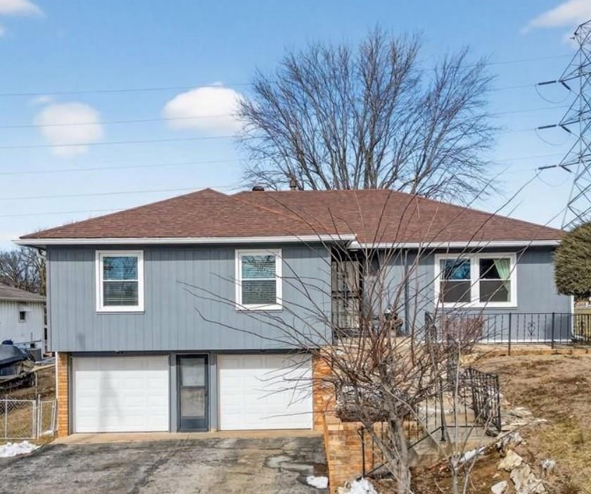 2114 Shearer Road, Kansas City, KS