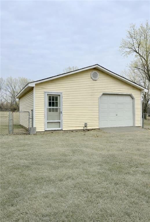 1310 N 968 Road — photo 54