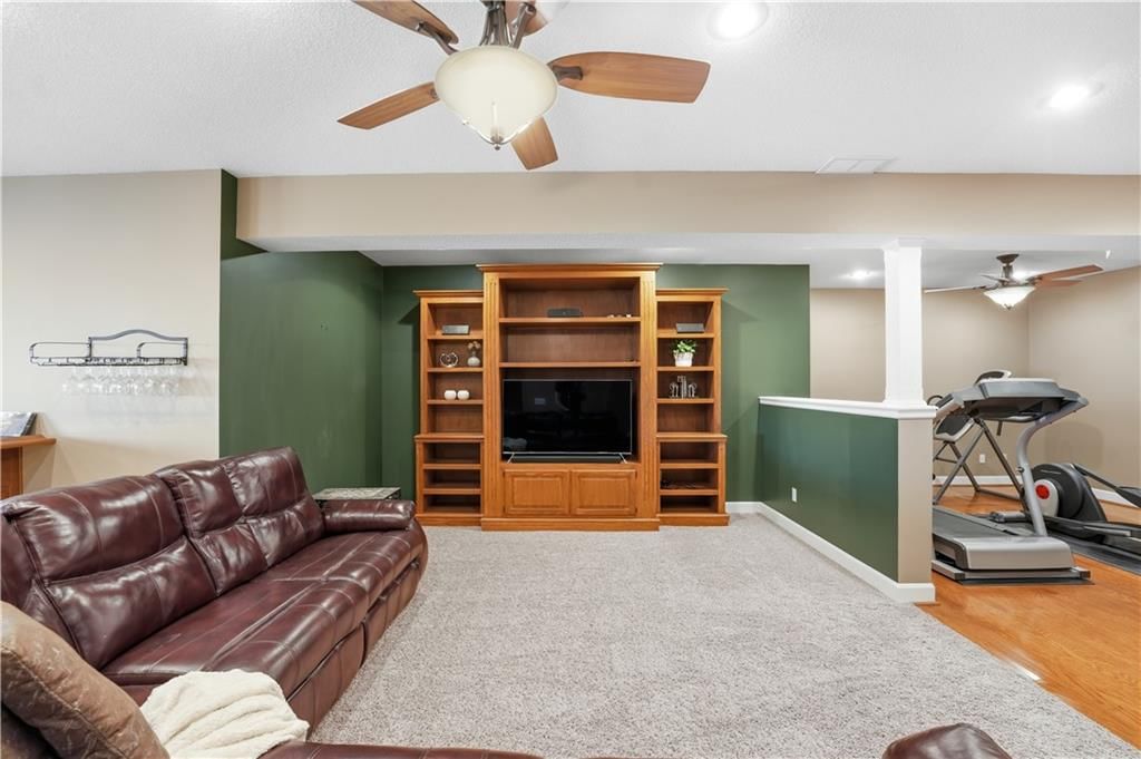 12601 Westgate Street — photo 49