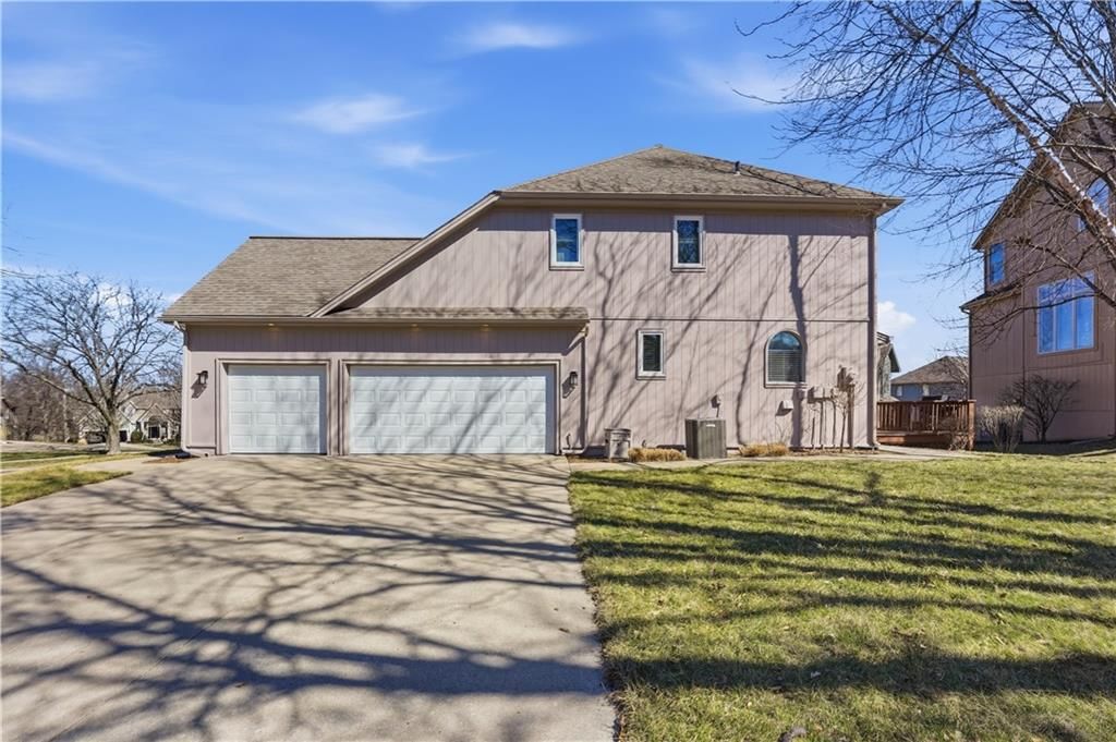 12601 Westgate Street — photo 57