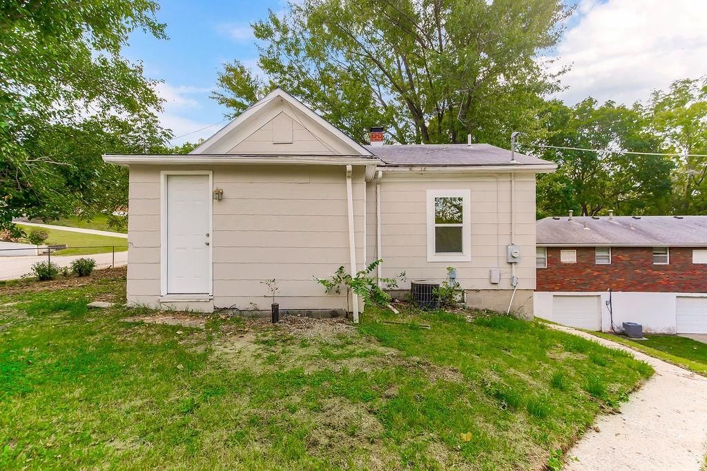 11230 Felton Street — photo 23