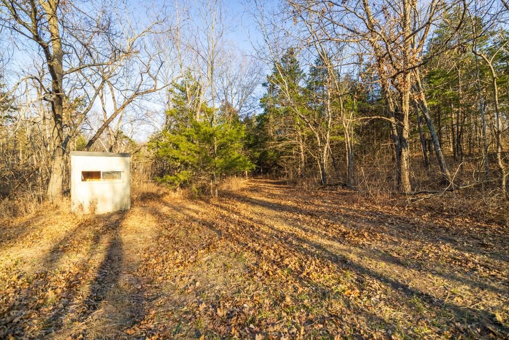 9539 NE 866 Road — photo 53