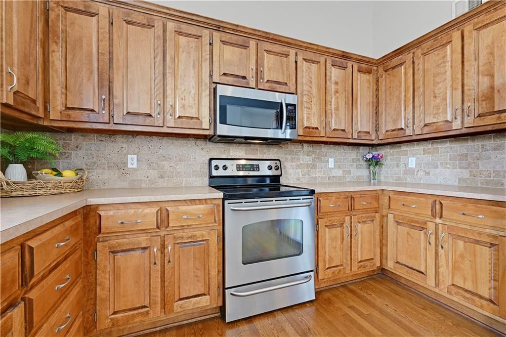 12112 S Redbud Lane — photo 8