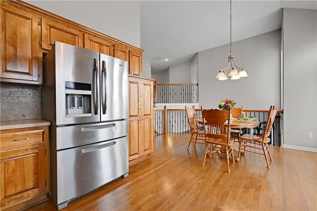 12112 S Redbud Lane — photo 9