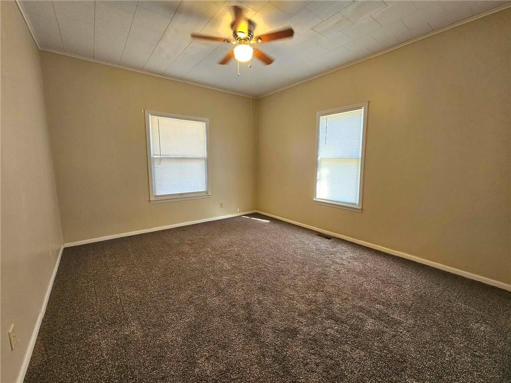 207 E Antelope Street — photo 8