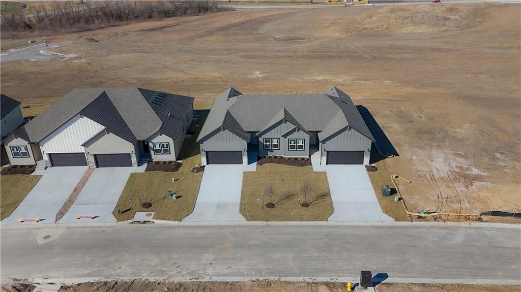 1222 SE Windbreak Drive — photo 34