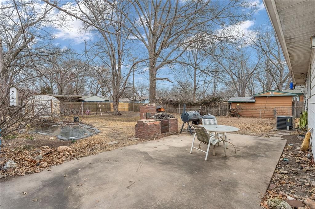 1508 W 3rd Street — photo 36
