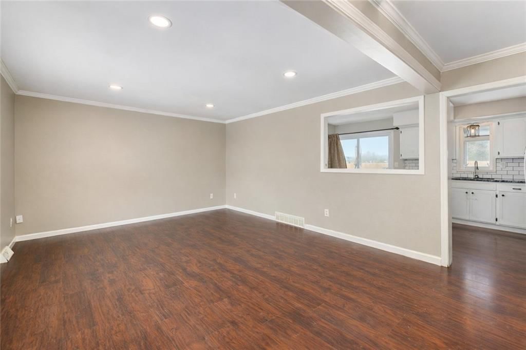 1606 SE Hillside Drive — photo 10