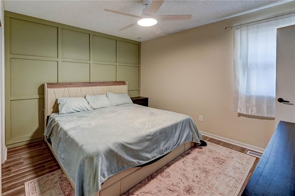 1806 SE Kingsway Street — photo 24