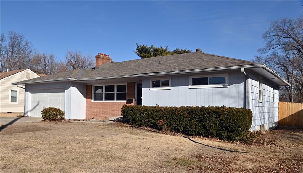 7139 Lamar Avenue — photo 2
